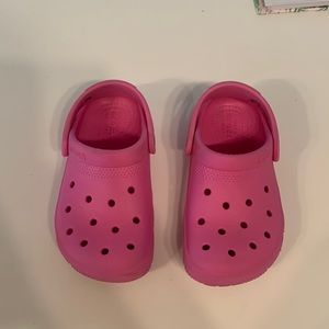 Iconic crocs comfort